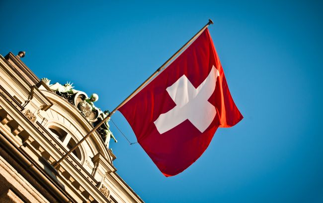 Швейцарія активізувала боротьбу з обходом санкцій проти РФ, - ЗМІ